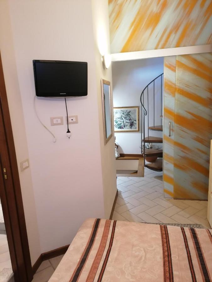 Ferienwohnung Casina Torretta Lucca Exterior foto